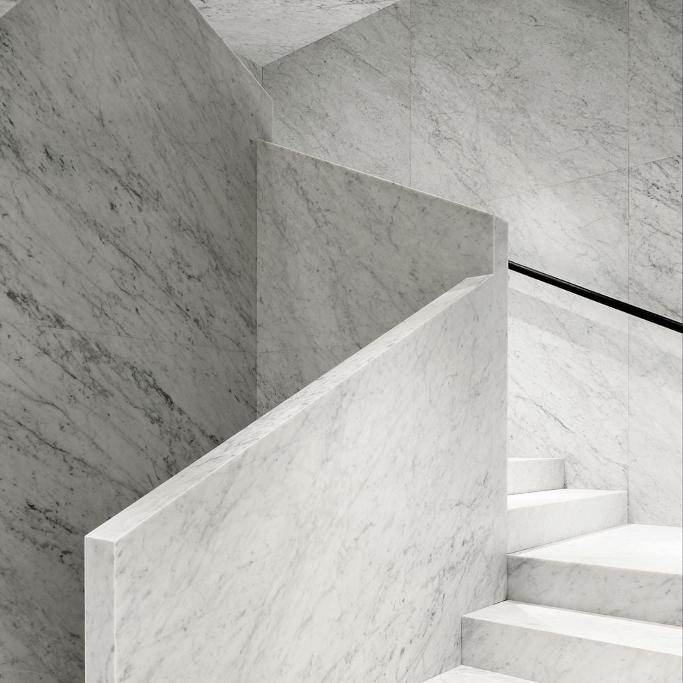 Thiết kế với đá marble trắng